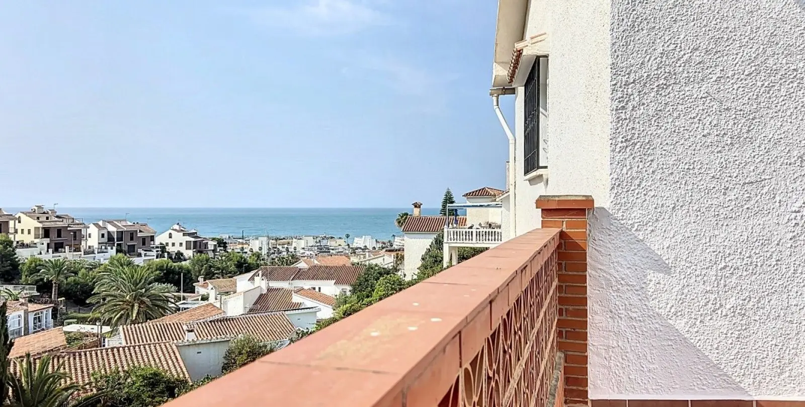 Venta de villa independiente en Caleta de Vélez 12