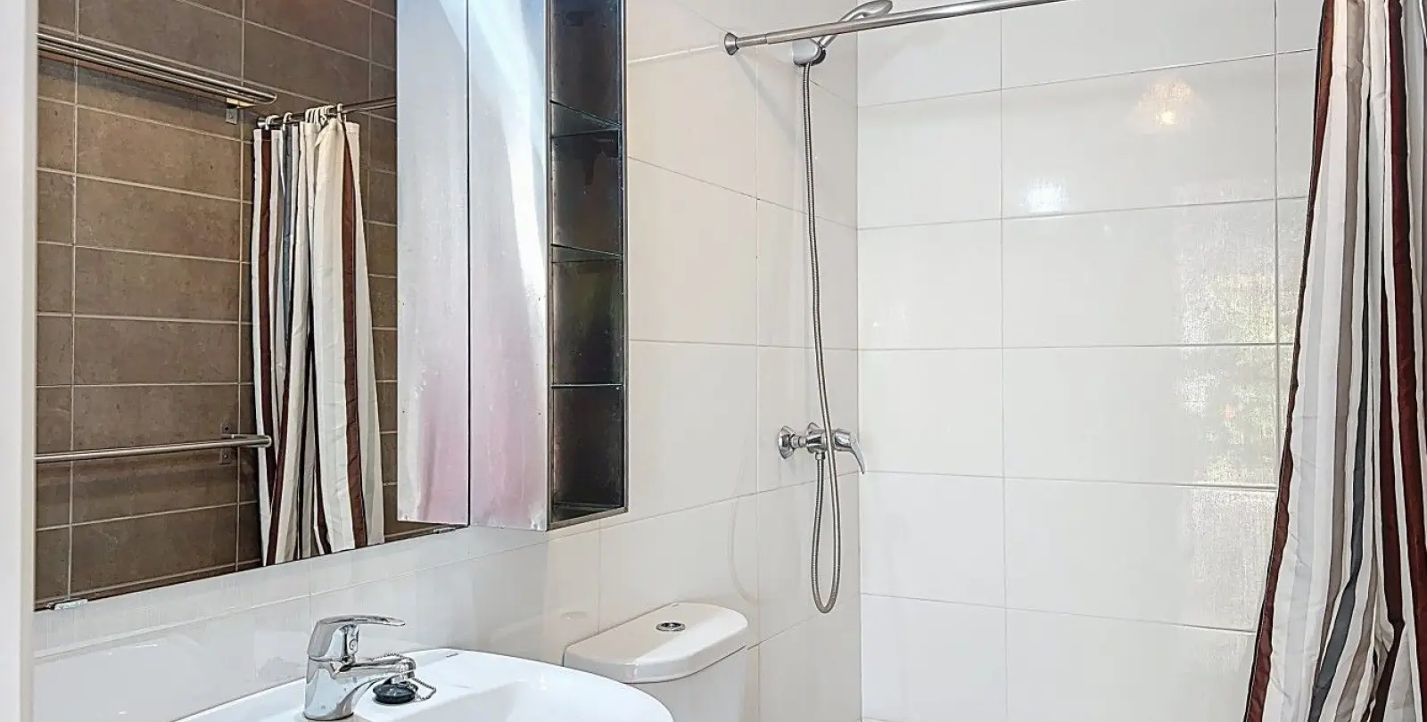Venta de villa independiente en Caleta de Vélez 50