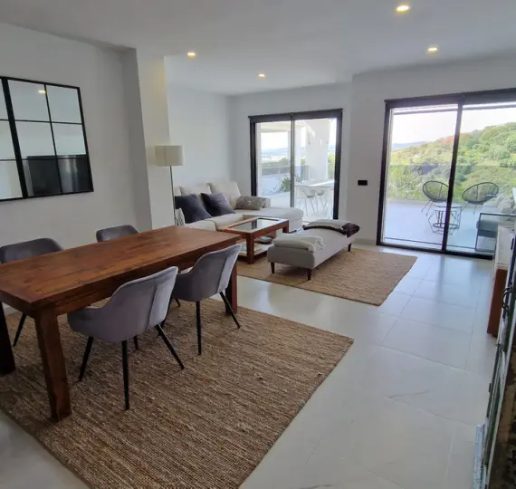 Apartamento en planta media R5037163