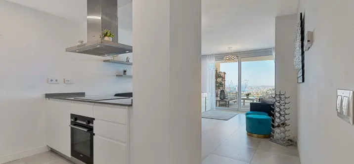 Продажа апартаментов на среднем этаже в Fuengirola 2