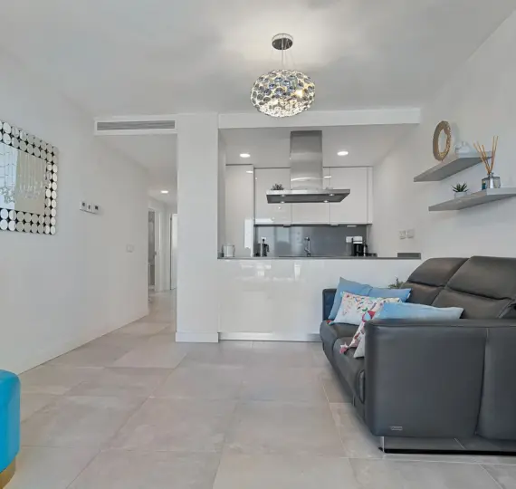 Продажа апартаментов на среднем этаже в Fuengirola