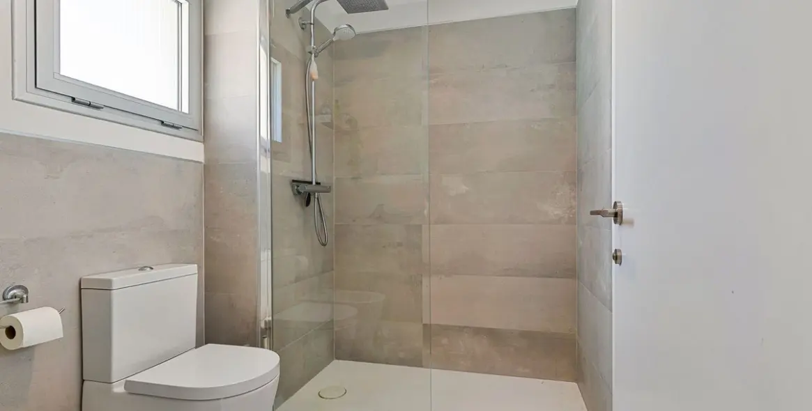 Продажа апартаментов на среднем этаже в Fuengirola 11