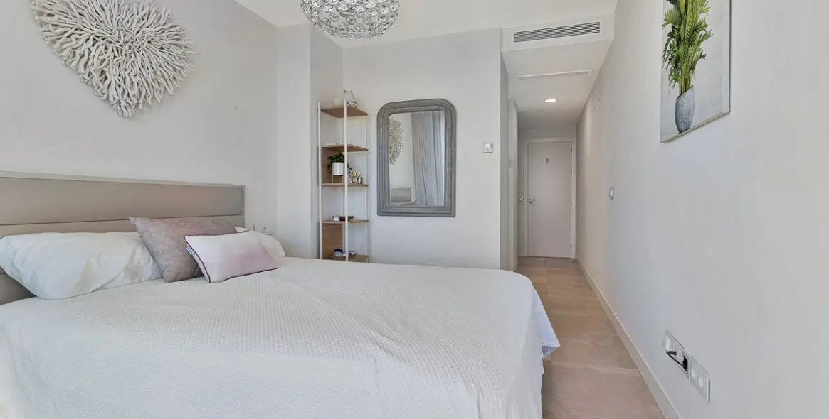 Продажа апартаментов на среднем этаже в Fuengirola 13