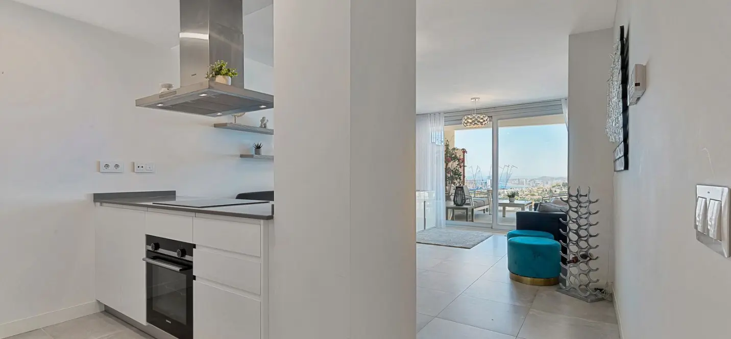 Продажа апартаментов на среднем этаже в Fuengirola 2