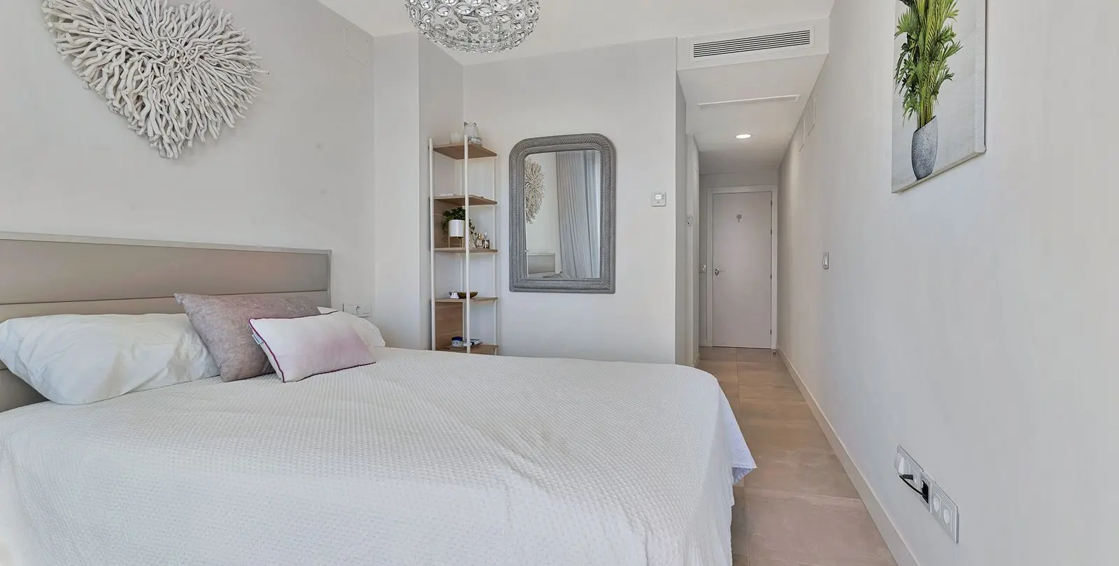 Продажа апартаментов на среднем этаже в Fuengirola 13