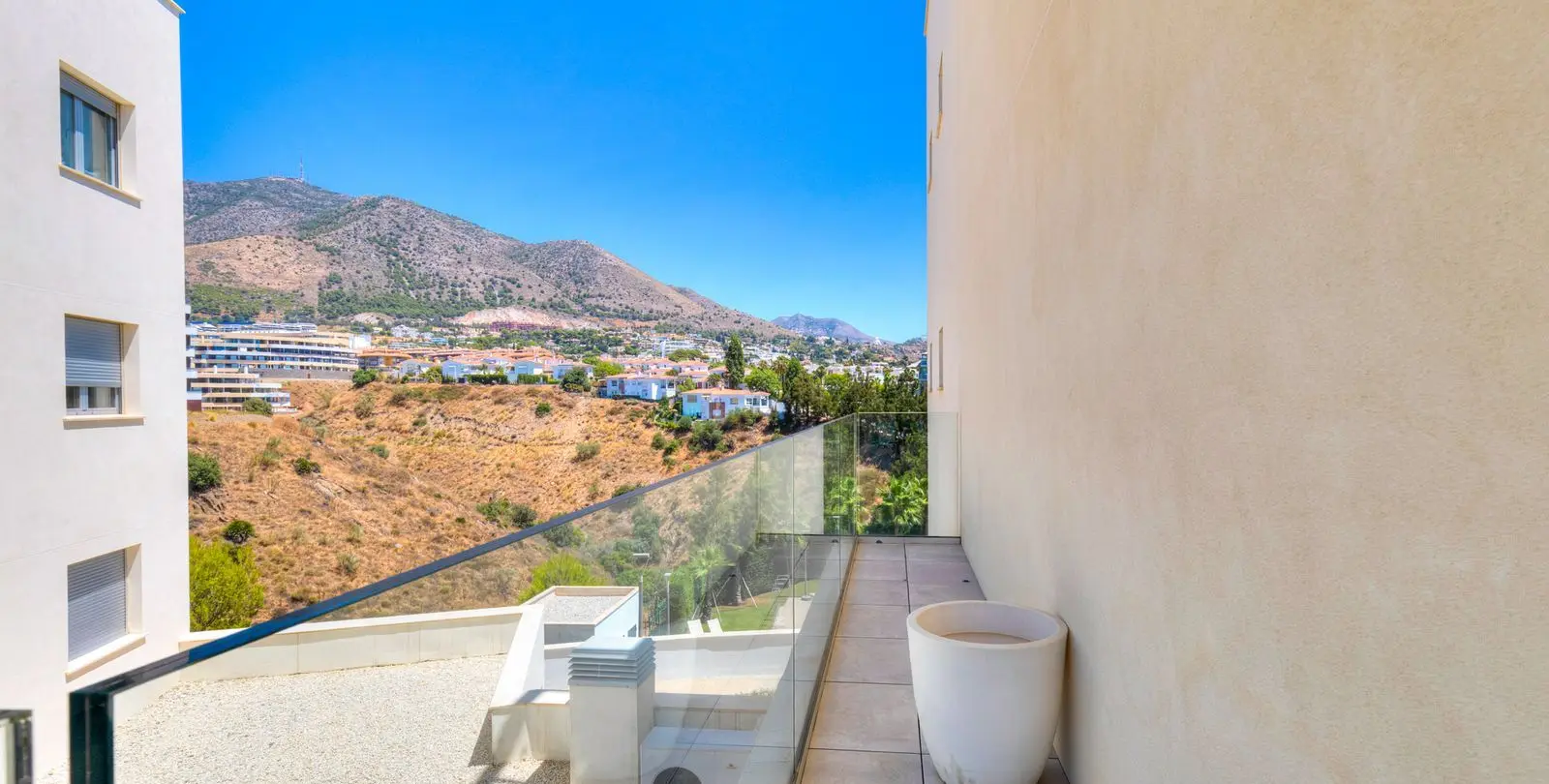 Продажа апартаментов на среднем этаже в Fuengirola 22