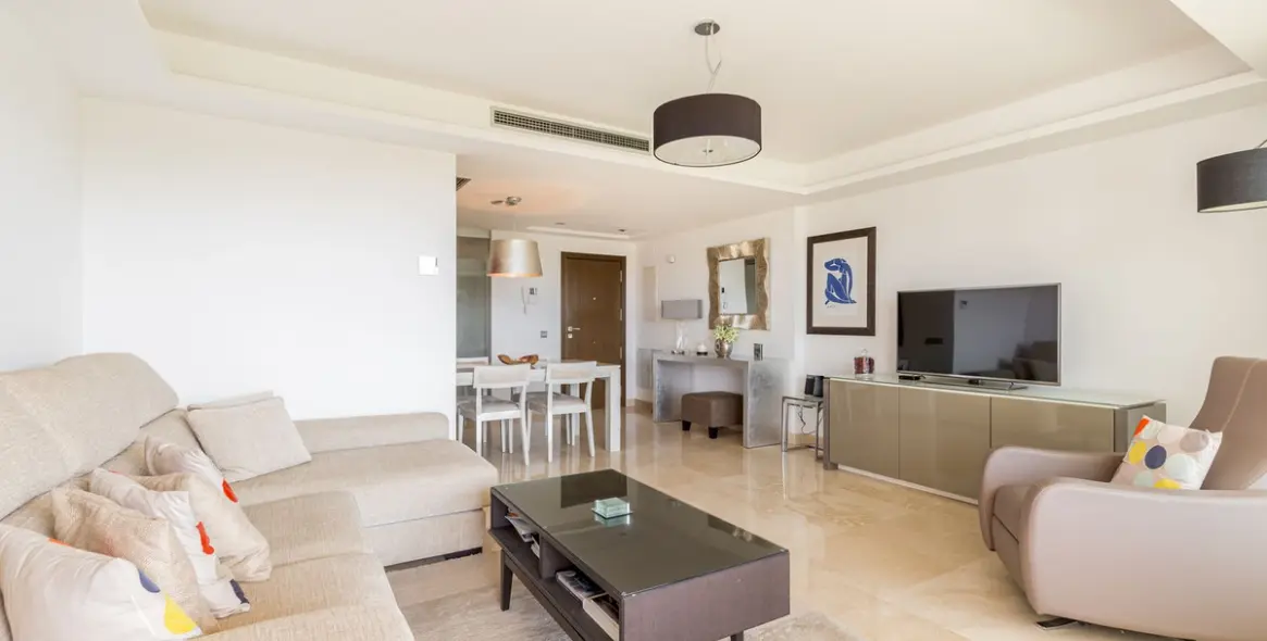 Sale of ground floor apartment in Los Arqueros 6