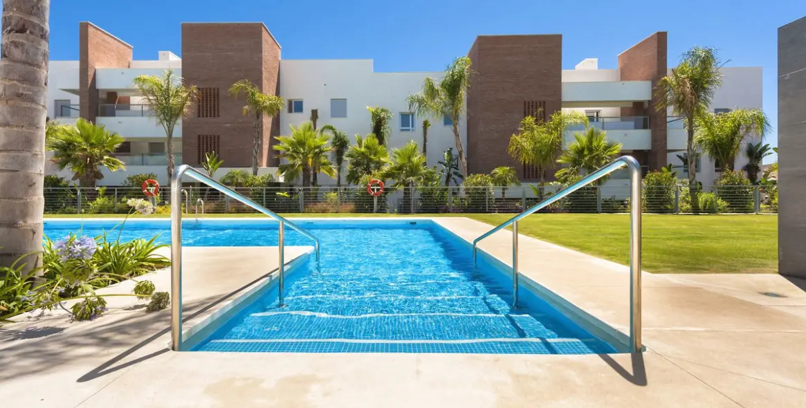 Sale of ground floor apartment in Los Arqueros 18