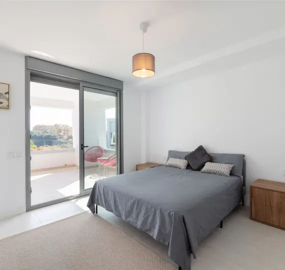 Apartamento en planta media R5068348