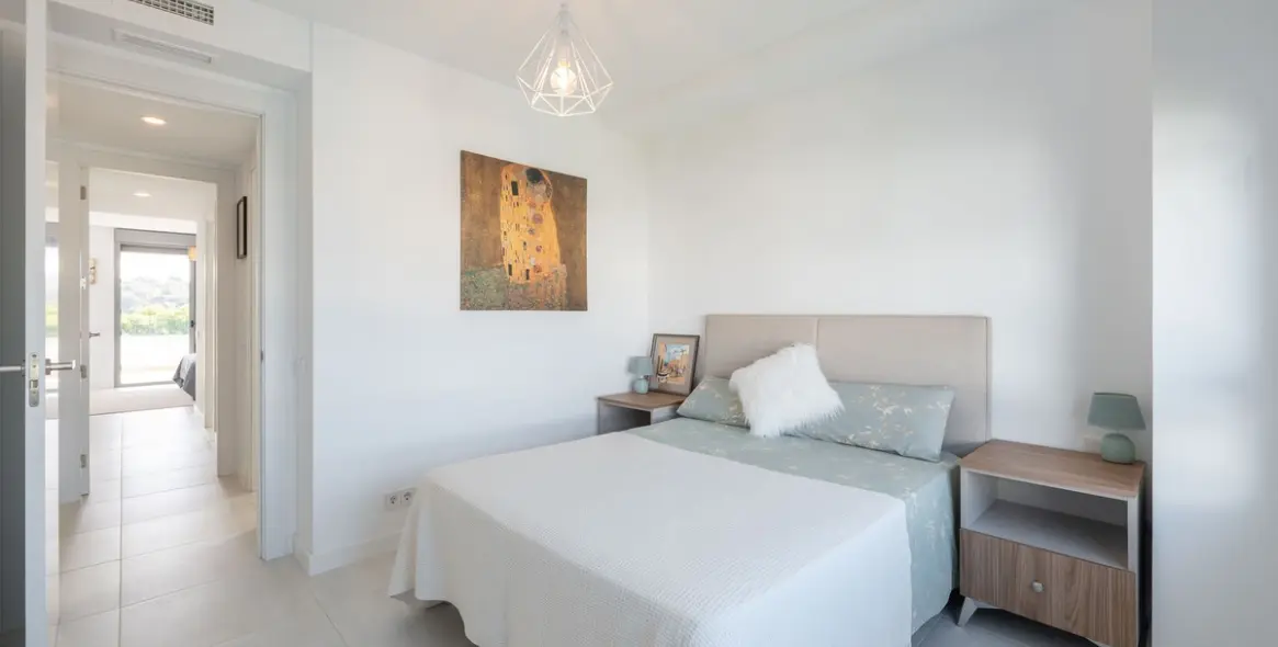 Долгосрочная аренда апартаментов на среднем этаже в Estepona 7