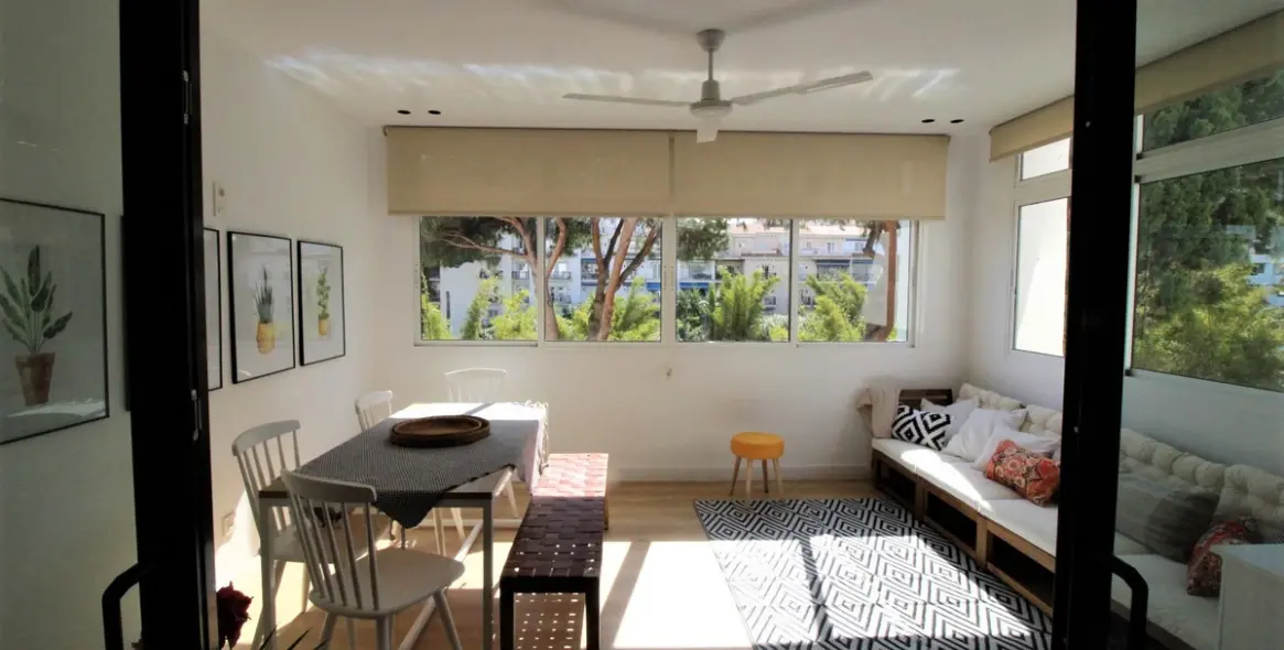 Продажа апартаментов на среднем этаже в Puerto Banús 4