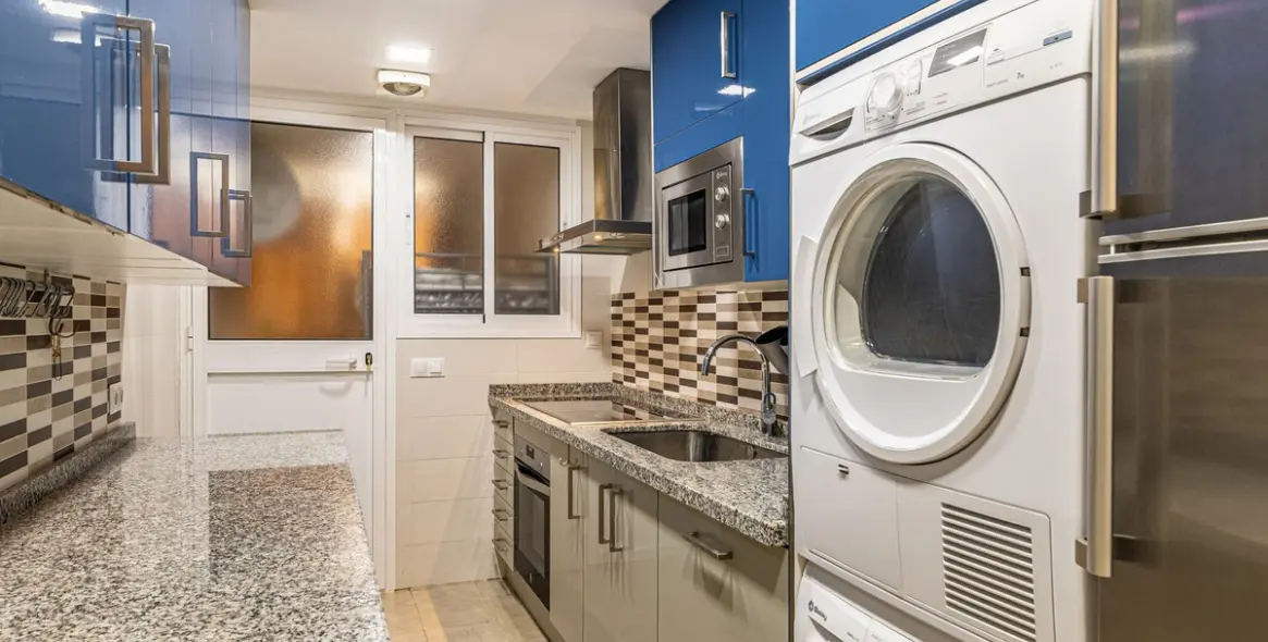 Sale of middle floor apartment in Marbella 16