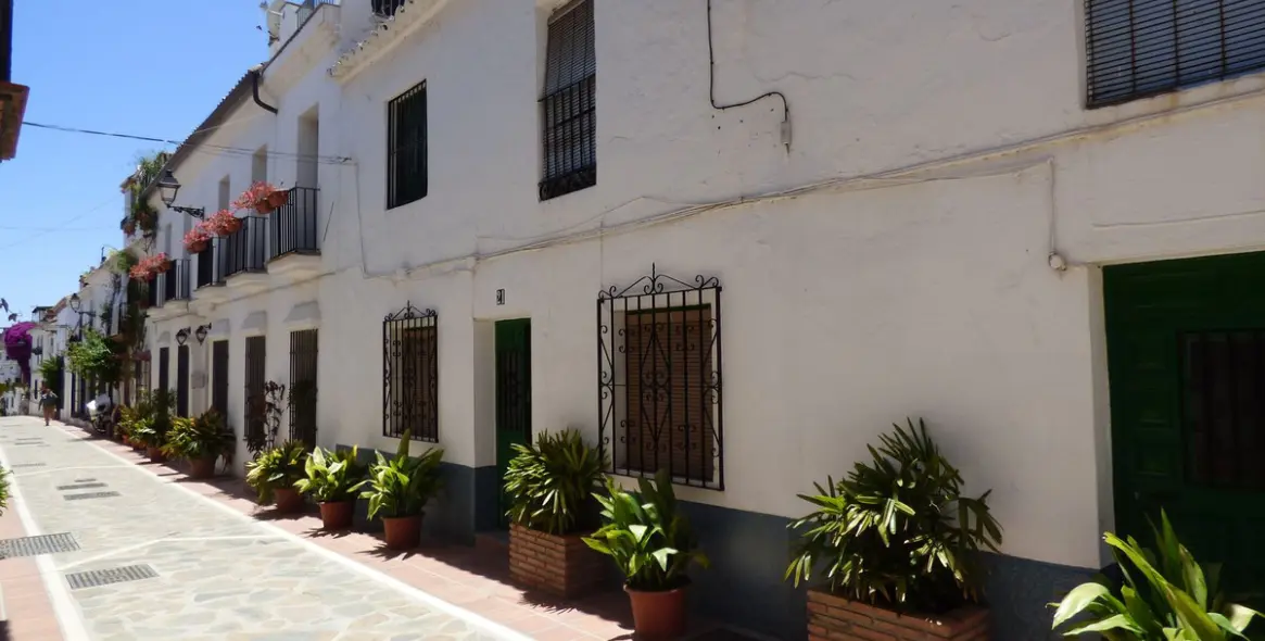 Продажа  жилого участка в Marbella 2