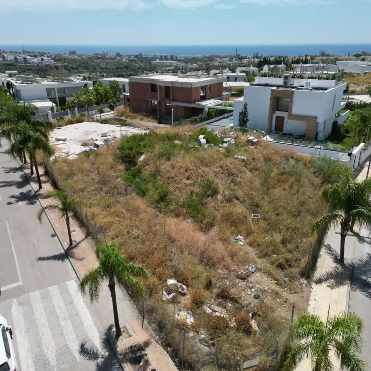 Sale of residential plot in Cancelada