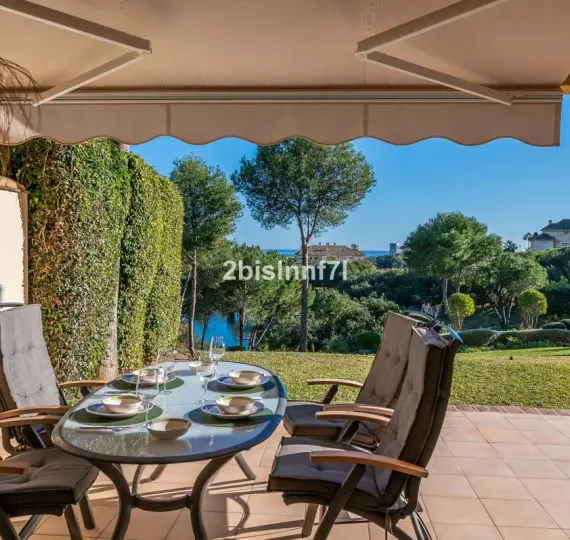 Sale of ground floor apartment in Elviria