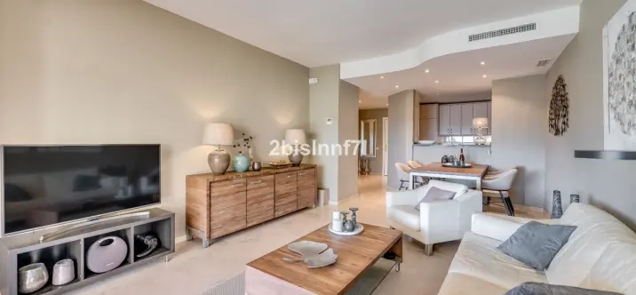 Sale of ground floor apartment in Elviria 4