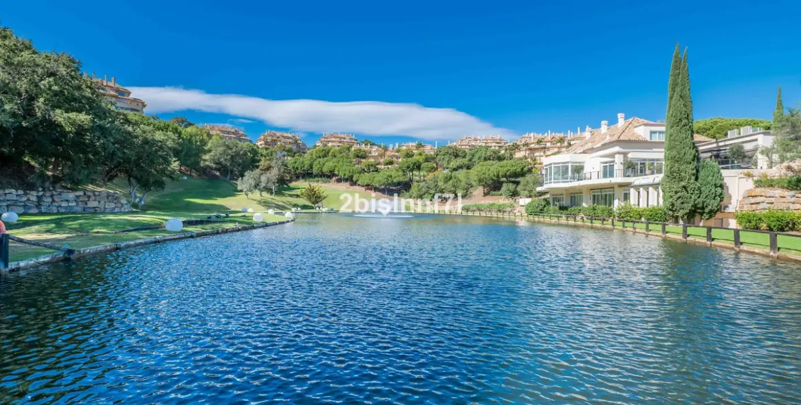 Продажа апартаментов на первом этаже в Elviria 37