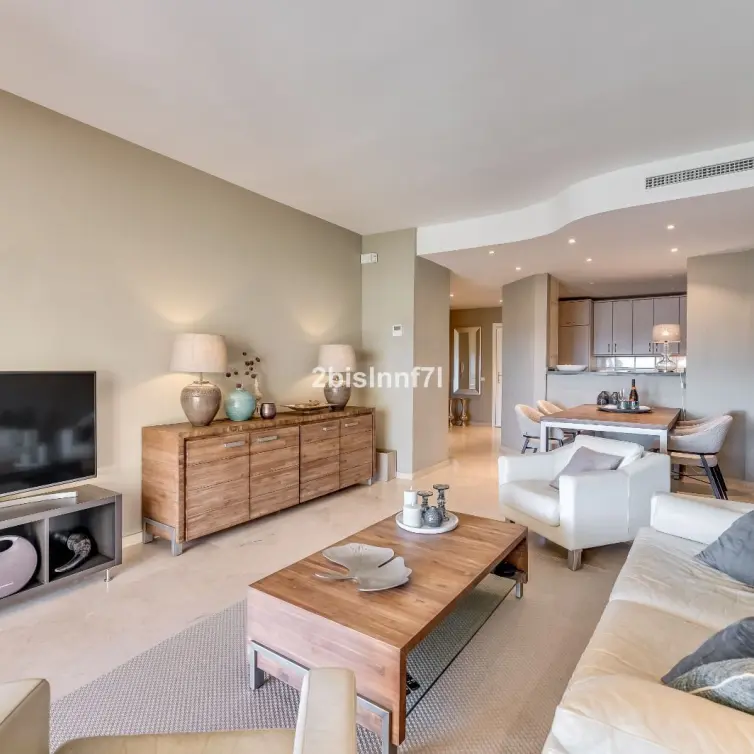 Sale of ground floor apartment in Elviria