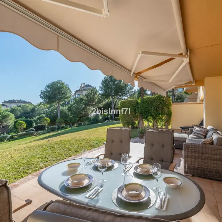 Sale of ground floor apartment in Elviria