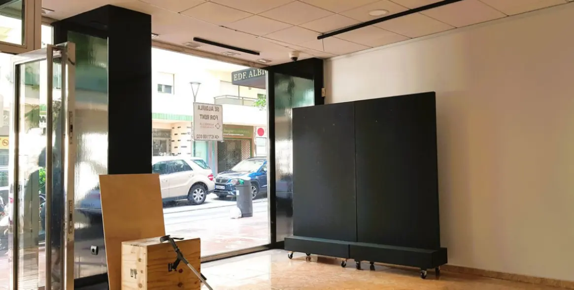 Sale of shop in Marbella 4