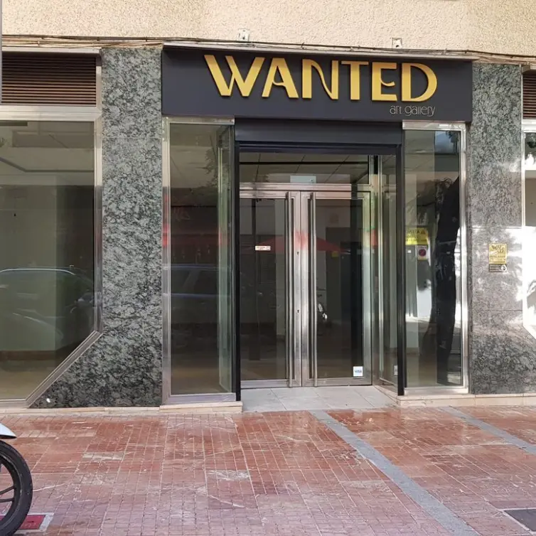 Sale of shop in Marbella
