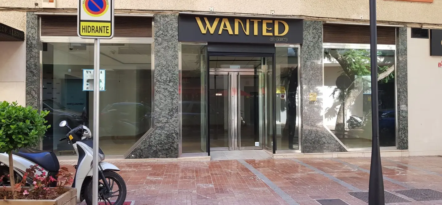Sale of shop in Marbella 0