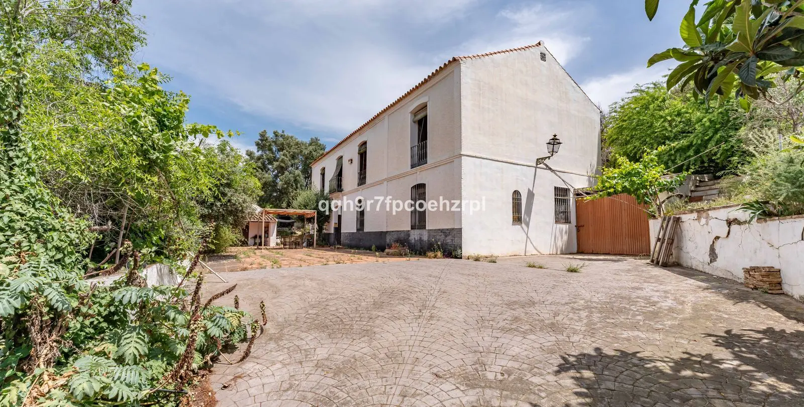 Venta de finca - cortijo en Campanillas 1