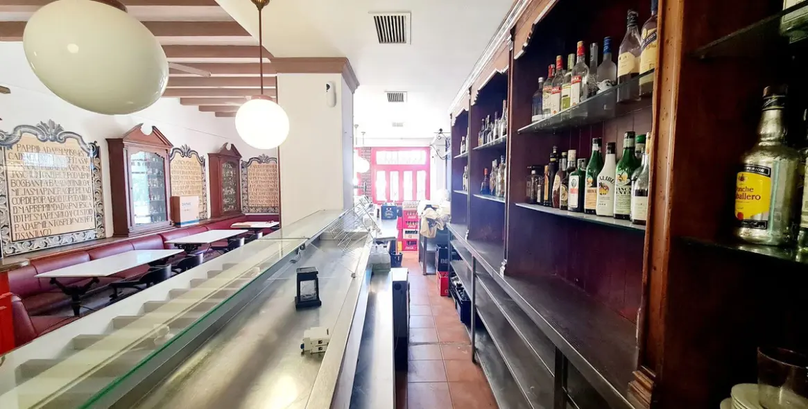 Sale of bar in Marbella 6