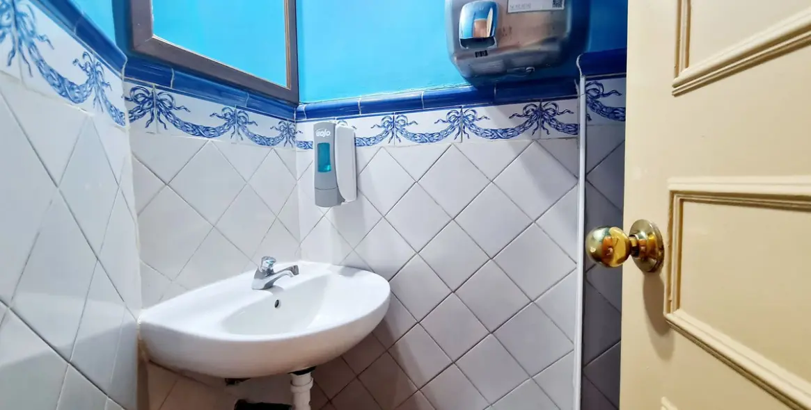 Продажа бара в Marbella 11