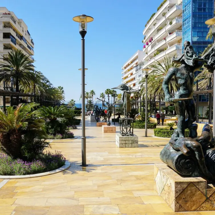 Sale of bar in Marbella