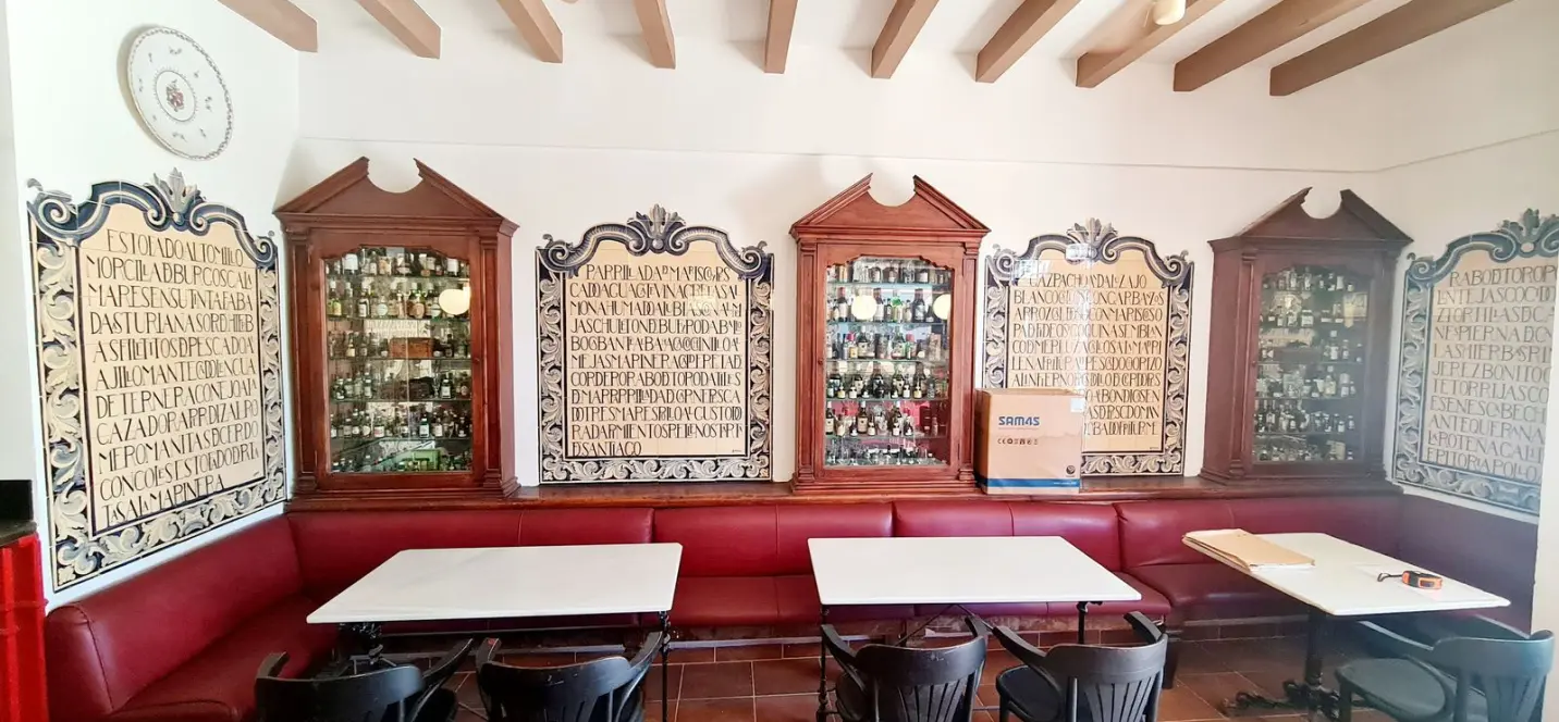 Sale of bar in Marbella 4
