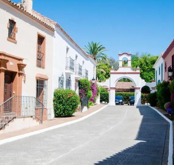 Продажа таунхауса в Guadalmina Baja