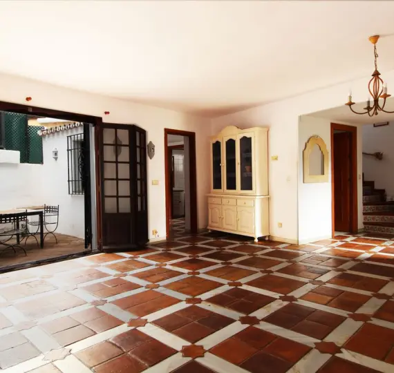 Продажа таунхауса в Guadalmina Baja