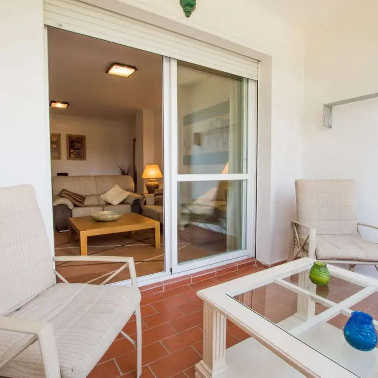 Sale of middle floor apartment in San Pedro de Alcántara