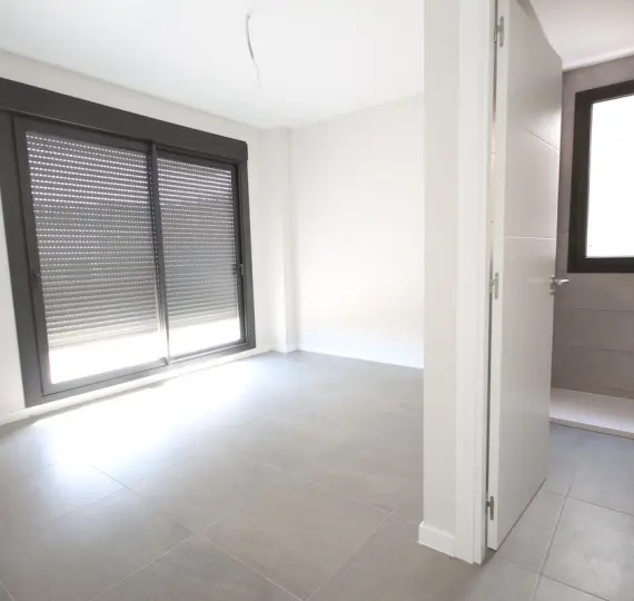 Продажа дома на две семьи в Riviera del Sol