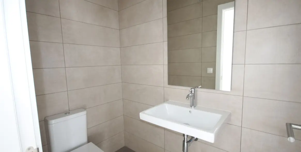 Продажа дома на две семьи в Riviera del Sol 15