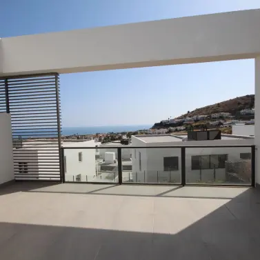 Продажа дома на две семьи в Riviera del Sol