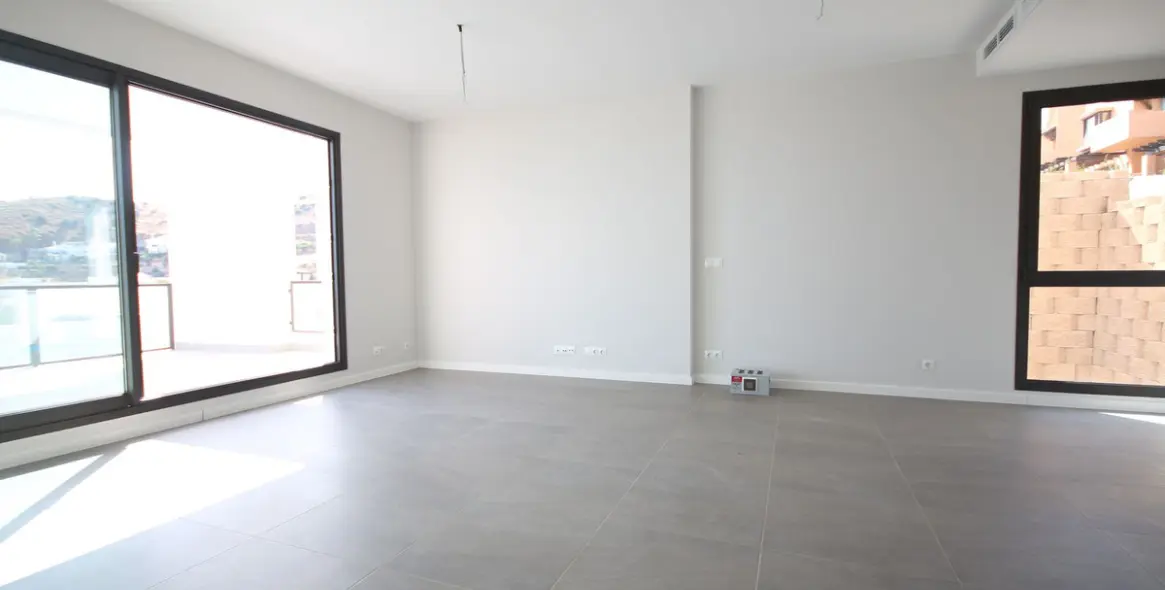 Продажа дома на две семьи в Riviera del Sol 22