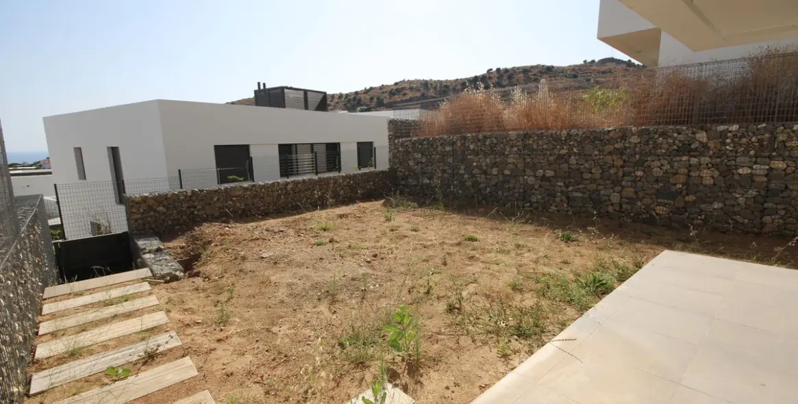 Продажа дома на две семьи в Riviera del Sol 24