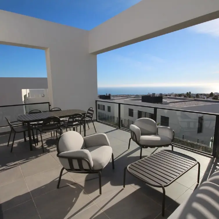 Продажа дома на две семьи в Riviera del Sol