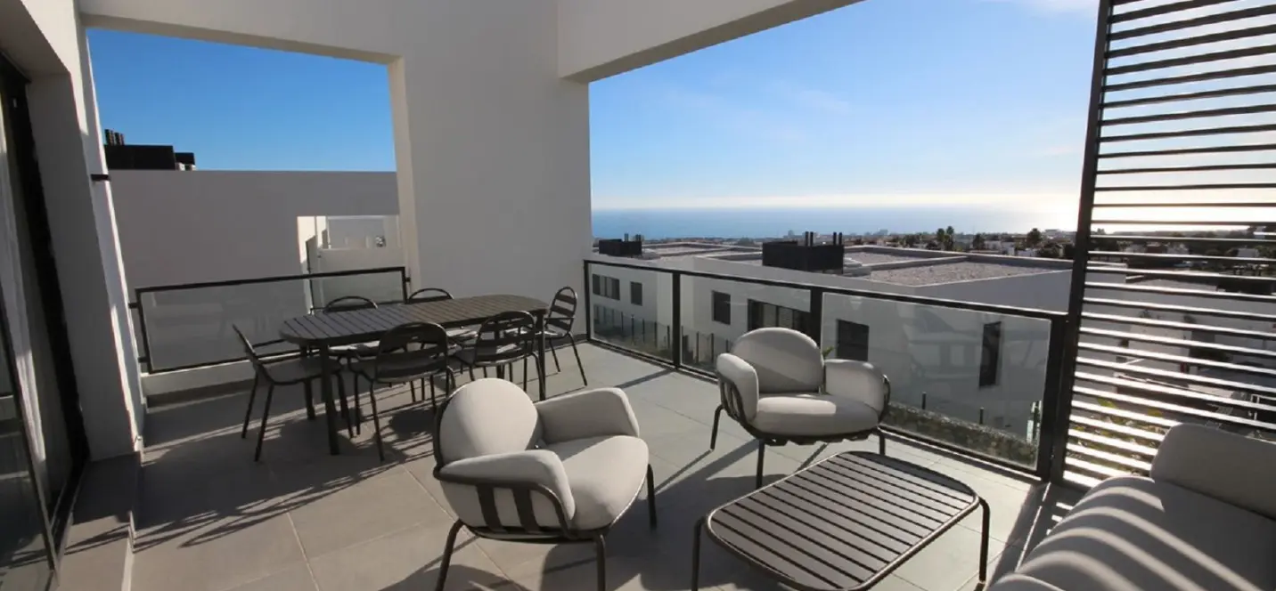 Продажа дома на две семьи в Riviera del Sol 3
