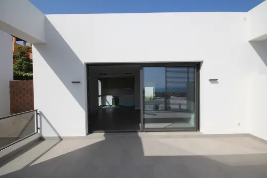 Image 7 thumb