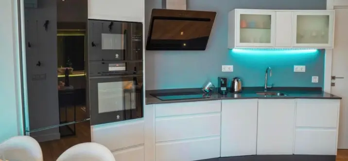 Sale of middle floor apartment in Marbella 1