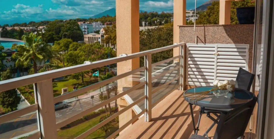 Sale of middle floor apartment in Marbella 9