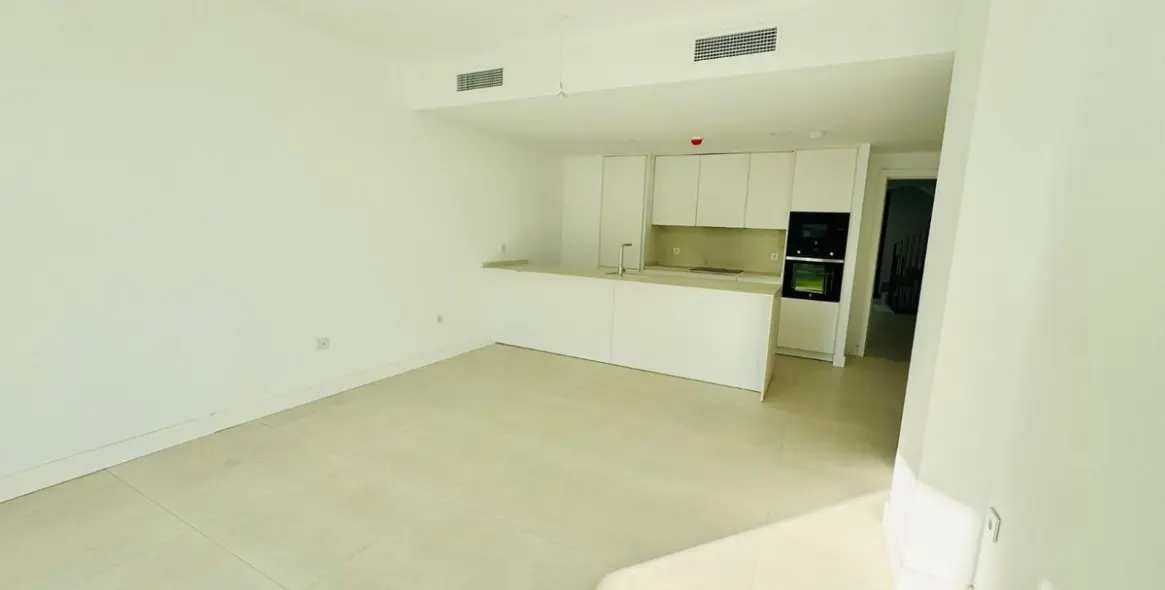 Sale of ground floor apartment in Fuengirola 3