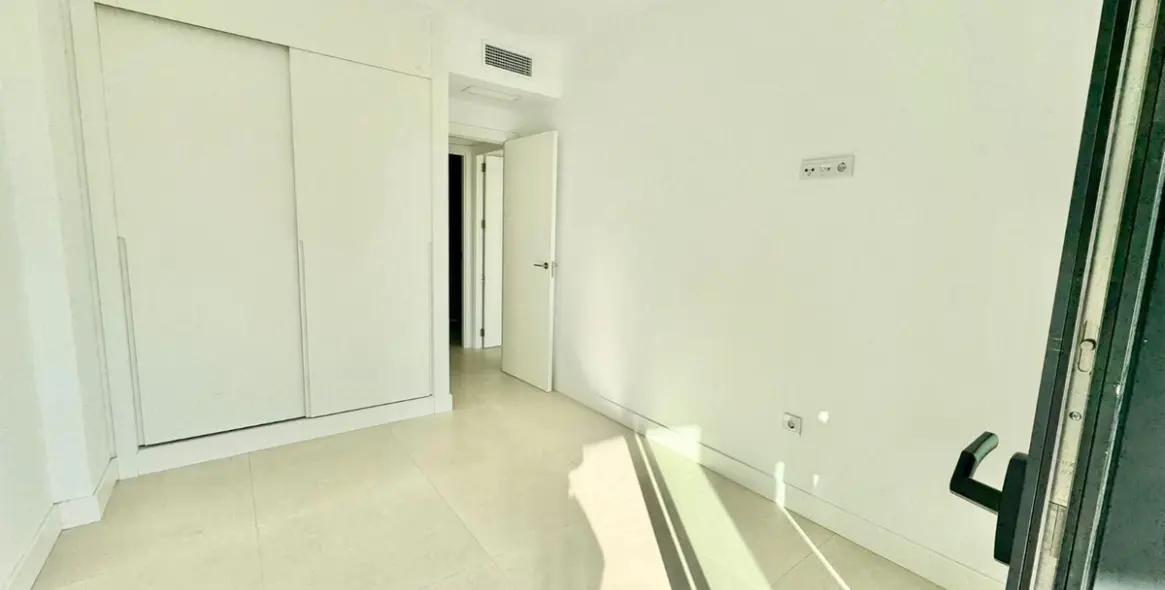 Продажа апартаментов на первом этаже в Fuengirola 14