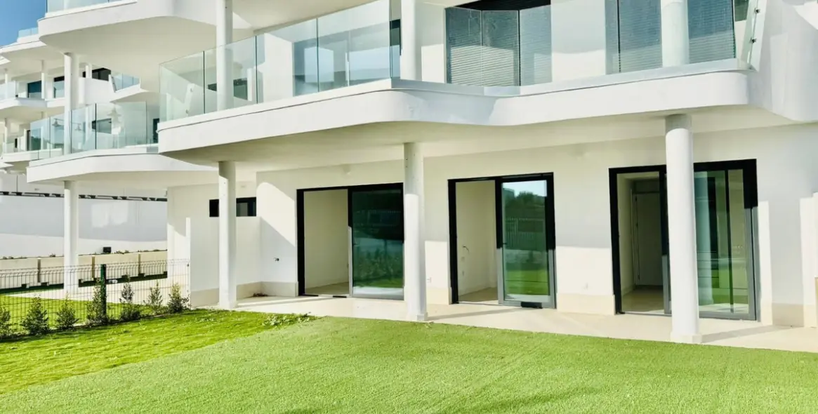 Продажа апартаментов на первом этаже в Fuengirola 16