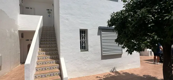 Sale of ground floor apartment in Nueva Andalucía 2