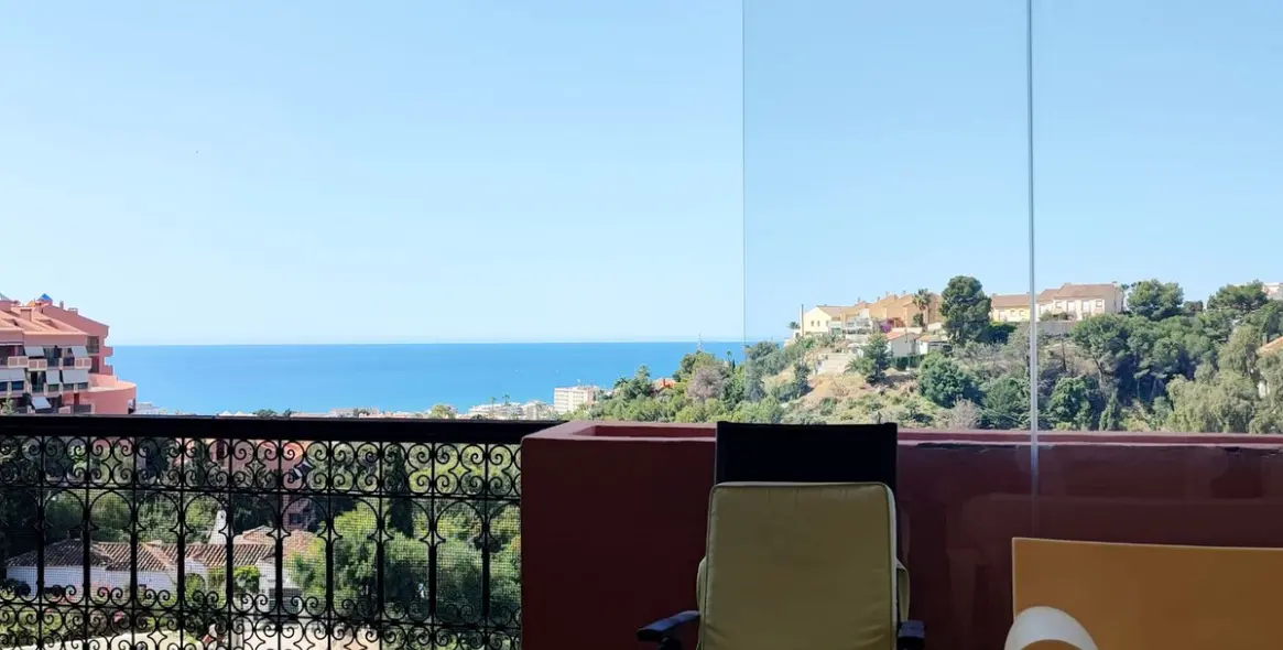 Продажа двухуровневого пентхауса в Torreblanca 1