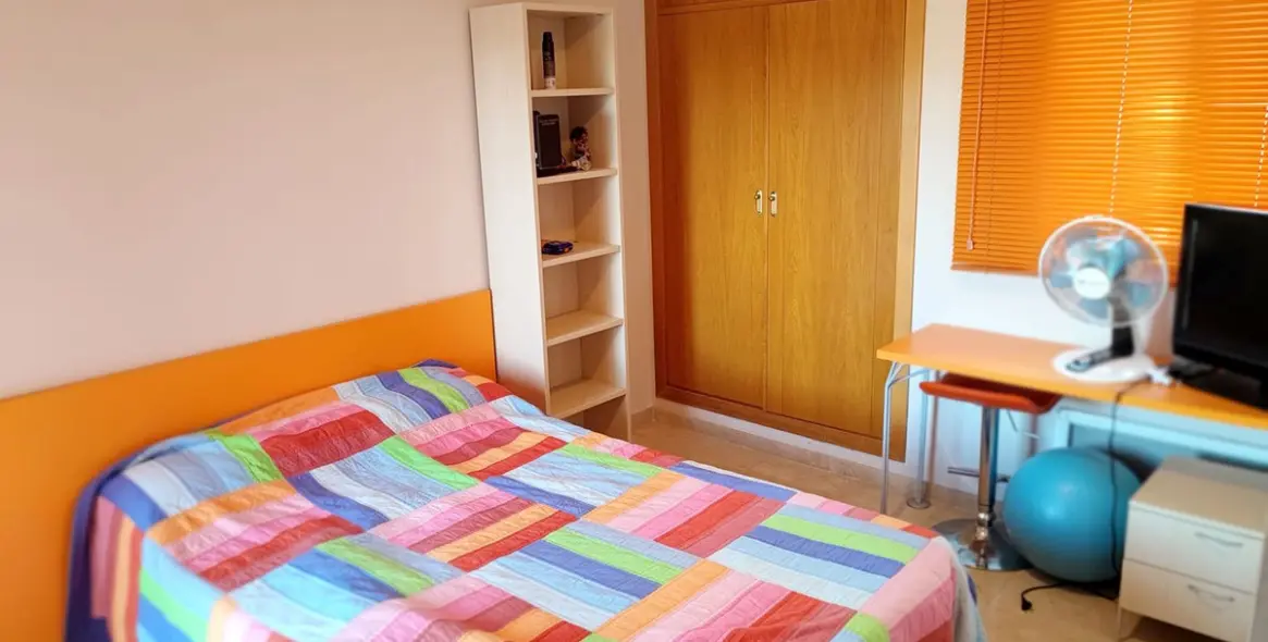 Продажа двухуровневого пентхауса в Torreblanca 12